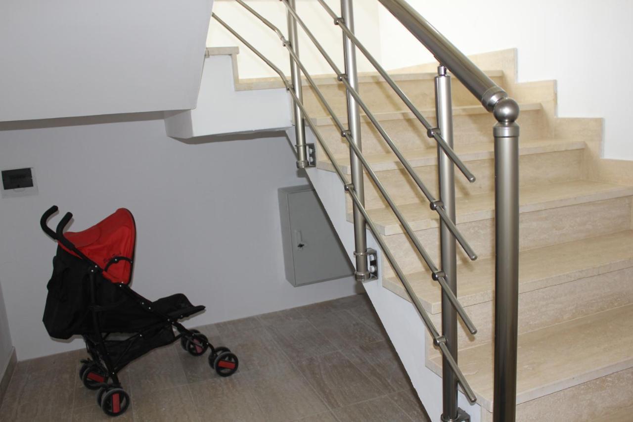 Apartments Kapisoda Cetinje Ngoại thất bức ảnh