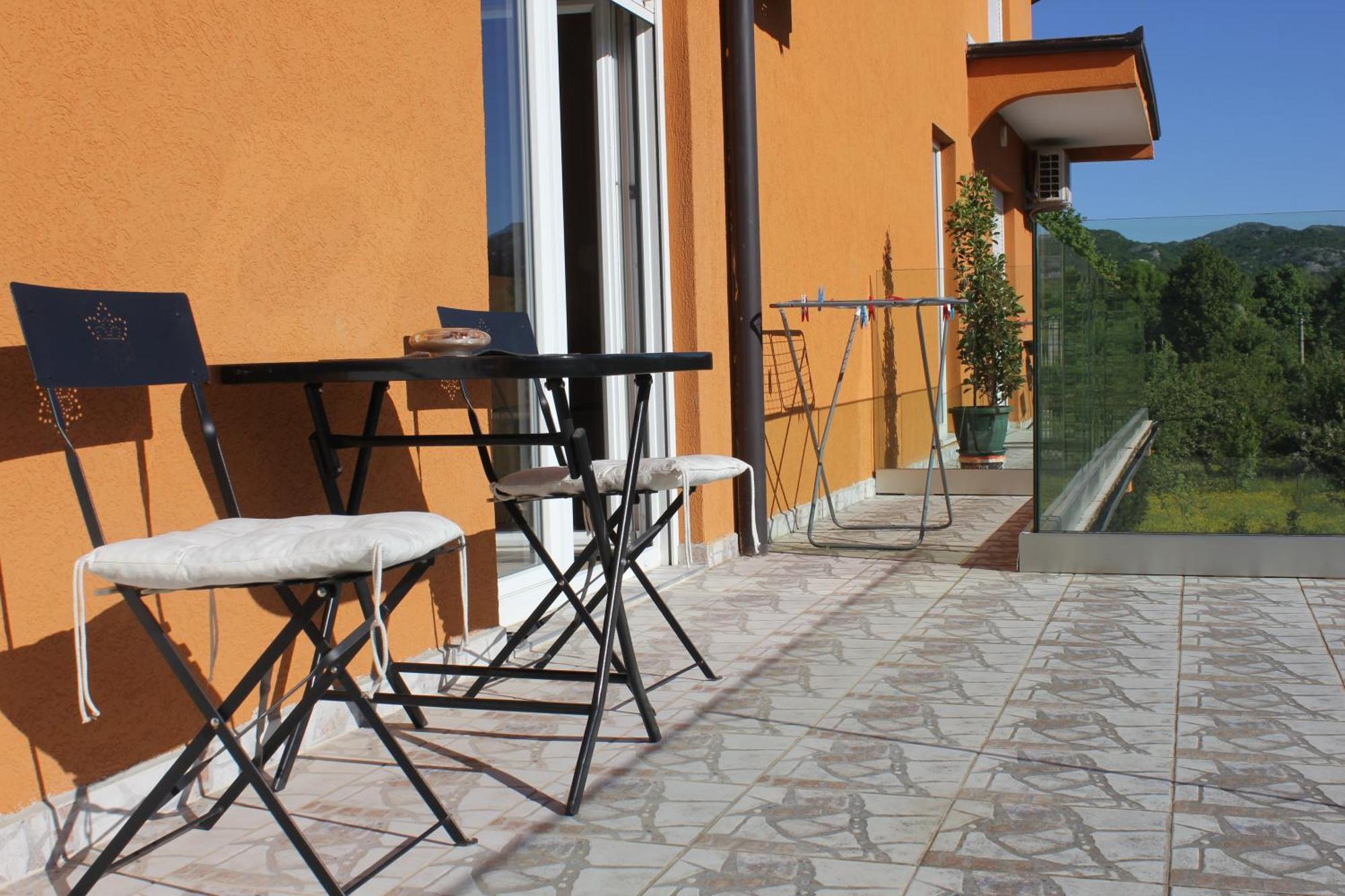 Apartments Kapisoda Cetinje Ngoại thất bức ảnh